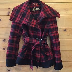 Guess belted flannel print coat size small